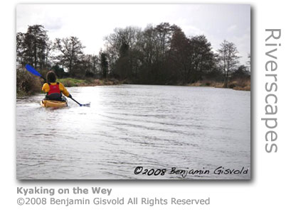 Kyaking on the Wey by Benjamin Gisvold