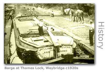 THAMES LOCK BARGE